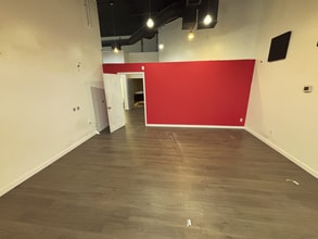 8014 Lake City Way NE, Seattle, WA à louer Photo intérieure– Image 2 sur 6