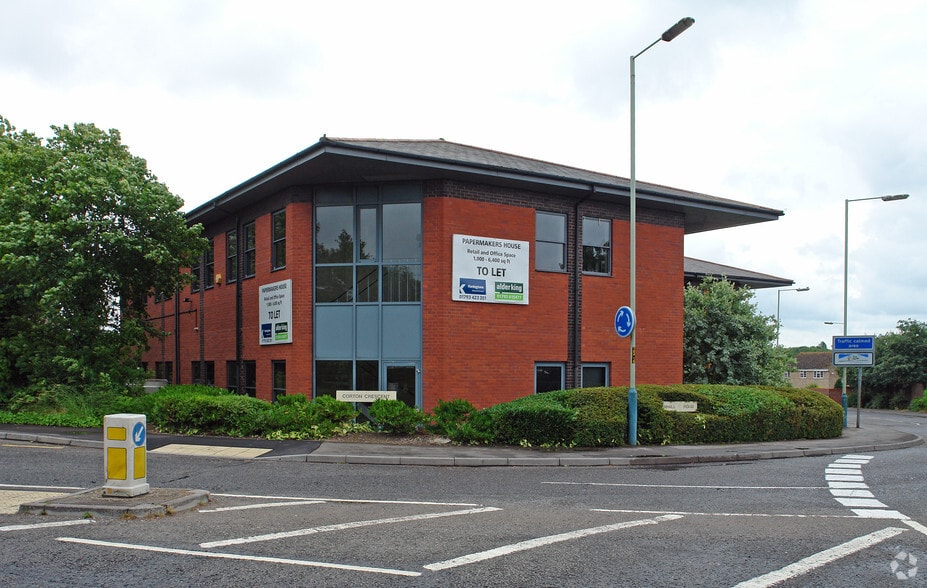 1 Rivenhall Rd, Swindon à louer - Photo de l’immeuble – Image 3 sur 3