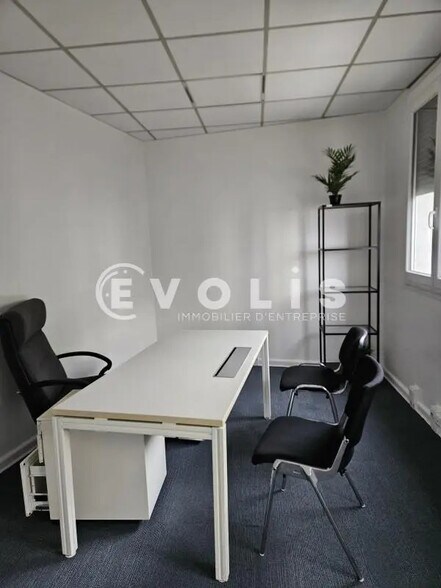 Bureau dans Montrouge à louer - Photo de l’immeuble – Image 3 sur 16