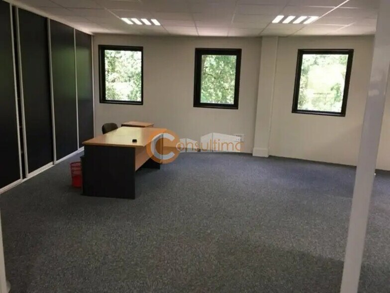 Bureau dans Mérignac à louer - Photo intérieure – Image 3 sur 12