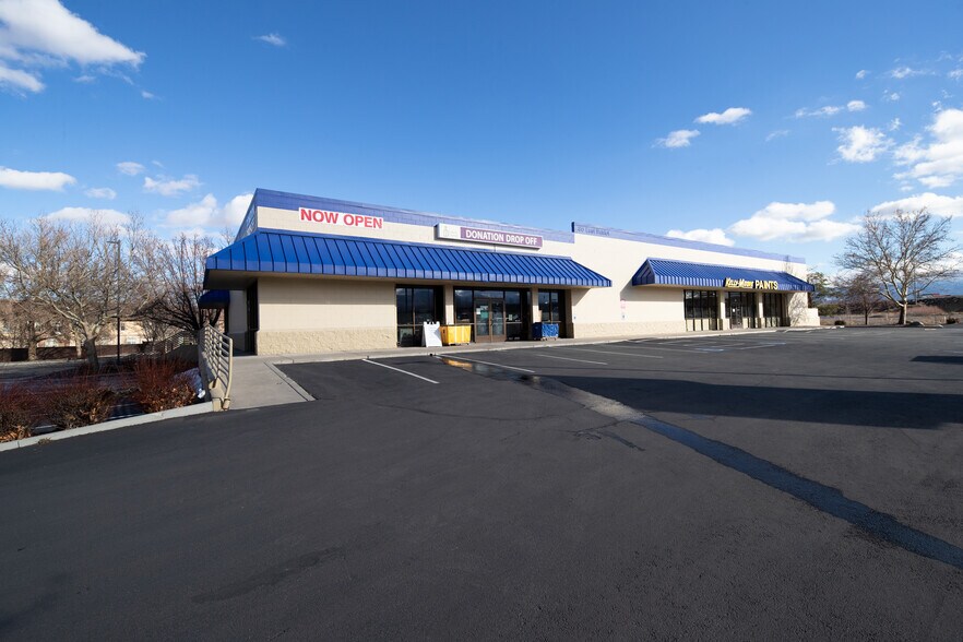 80 E Patriot Blvd, Reno, NV à louer - Photo de l’immeuble – Image 2 sur 6