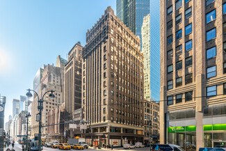 Plus de détails pour 424 Madison Ave, New York, NY - Bureau/Médical à louer