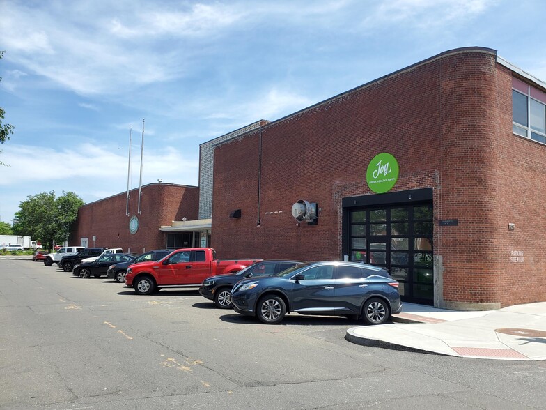 99 Water St, Norwalk, CT à louer - Photo de l’immeuble – Image 2 sur 7