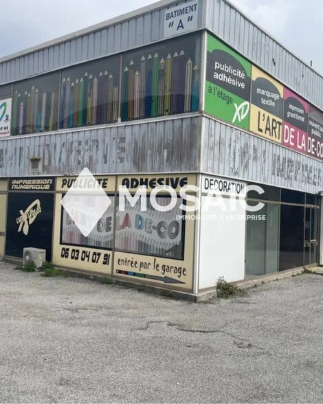 Local commercial dans Saint-Jeannet à louer - Photo de l’immeuble – Image 2 sur 4