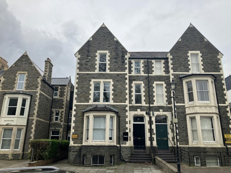 17 St Andrews Cres, Cardiff à louer - Photo de l’immeuble – Image 1 sur 4