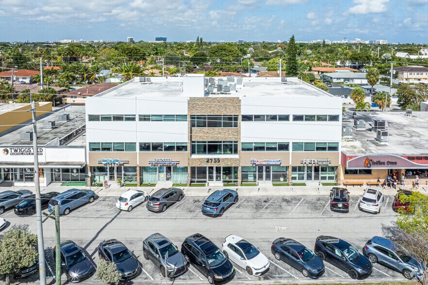 2755 E Oakland Park Blvd, Fort Lauderdale, FL à louer - Photo de l’immeuble – Image 2 sur 41