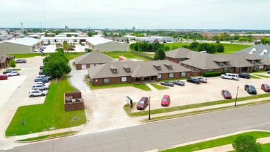 700 W 18th St, Edmond, OK - Vue aérienne  vue de carte - Image1