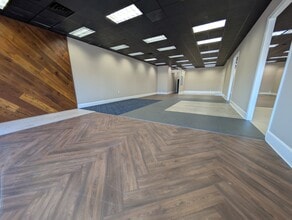 1633 E Beebe Capps Expy, Searcy, AR à louer Photo intérieure– Image 1 sur 7