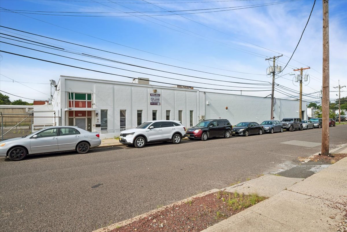 60 E 4th St, Somerville, NJ à louer Photo de l’immeuble– Image 1 sur 16