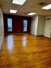 456 US Highway 22 W, Readington, NJ à louer Photo intérieure– Image 1 sur 6