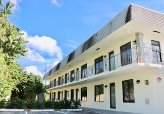 Plus de détails pour 2638 Lake Dr, Riviera Beach, FL - Logement à vendre