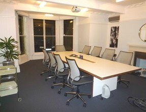 6 Lower Teddington Rd, Kingston Upon Thames à louer Photo intérieure– Image 1 sur 4