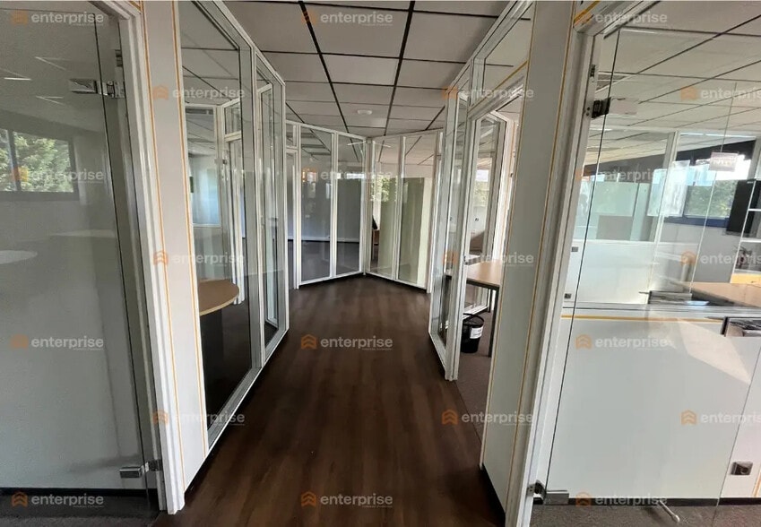 Bureau dans Marcq-en-Baroeul à vendre - Photo de l’immeuble – Image 2 sur 9