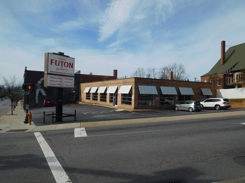 167 Patton Ave, Asheville, NC à louer - Photo de l’immeuble – Image 1 sur 4