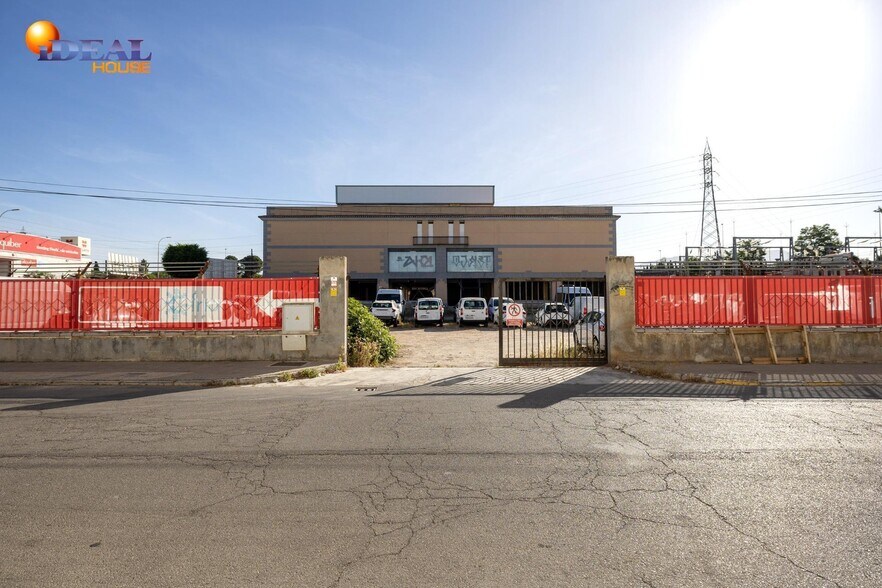 Industriel/Logistique dans Albolote à vendre - Photo de l’immeuble – Image 2 sur 48
