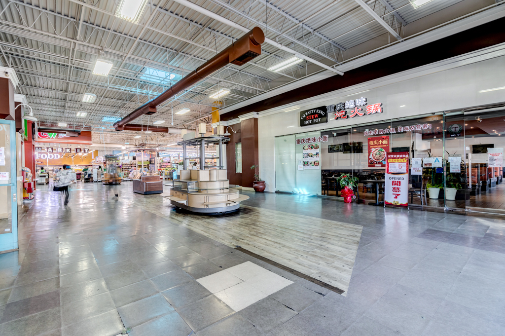 8118-8168 Garvey Ave, Rosemead, CA à louer Photo de l’immeuble– Image 1 sur 3