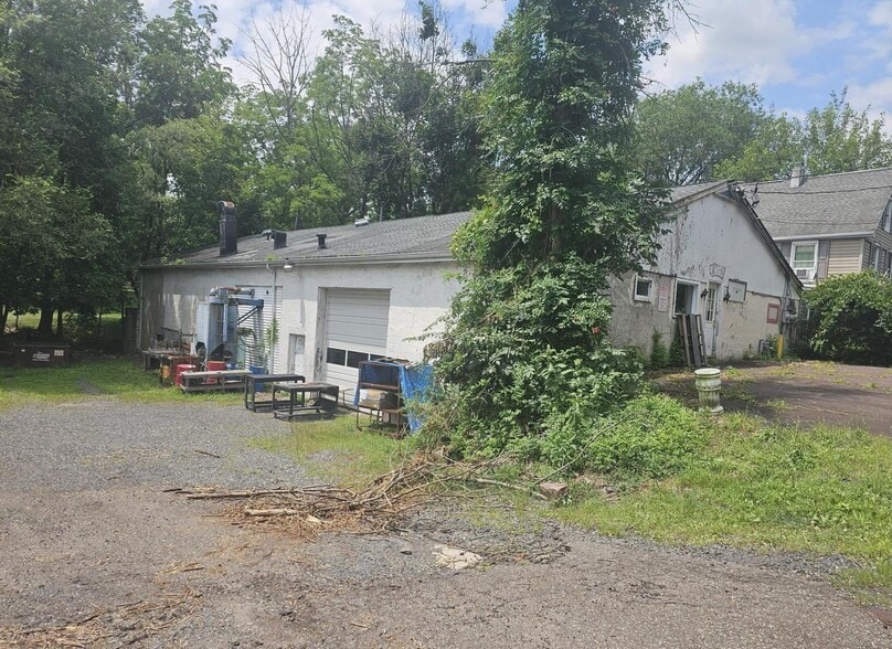 20 Main St, Schwenksville, PA à vendre - Photo principale – Image 1 sur 4