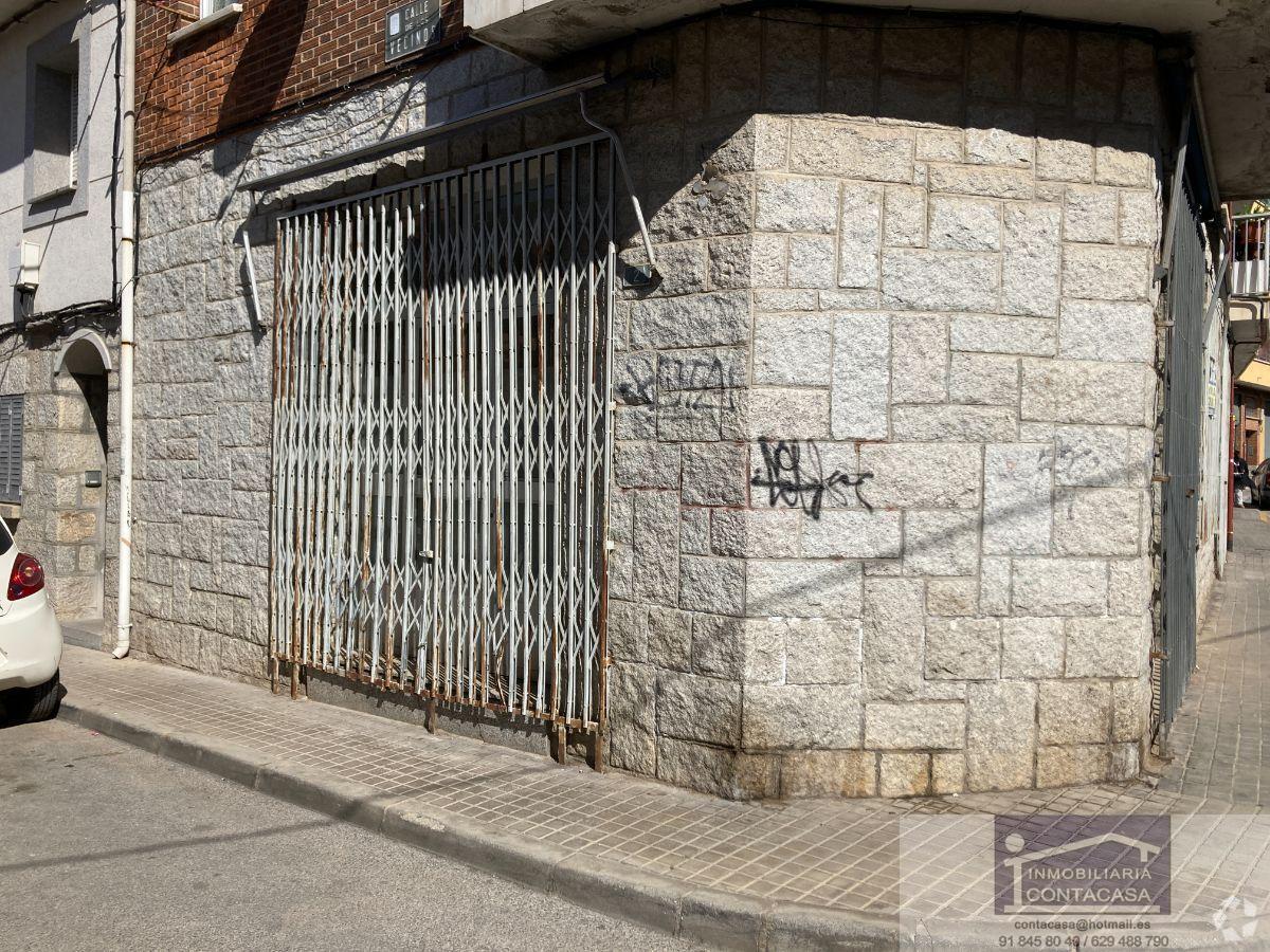 Local commercial dans Colmenar Viejo, Madrid à louer Photo intérieure– Image 1 sur 2