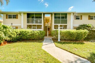 Plus de détails pour 1656 Sunny Brook Ln NE, Palm Bay, FL - Logement à vendre