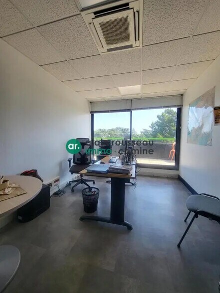 Bureau dans Angers à louer - Photo de l’immeuble – Image 3 sur 3