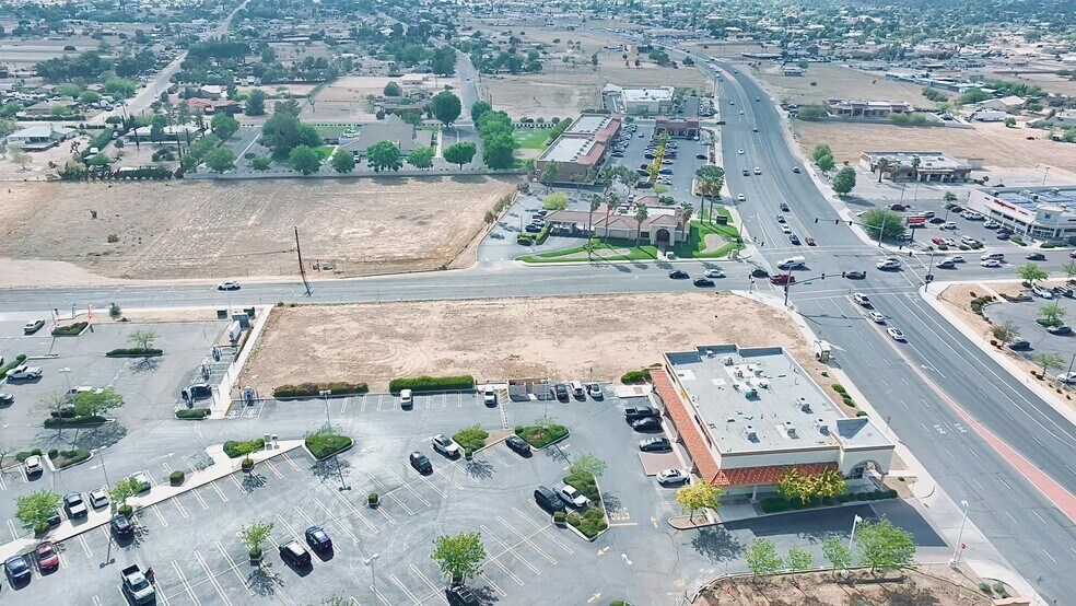 Main, Hesperia, CA à vendre - Vidéo sur l’annonce professionnelle – Image 2 sur 20