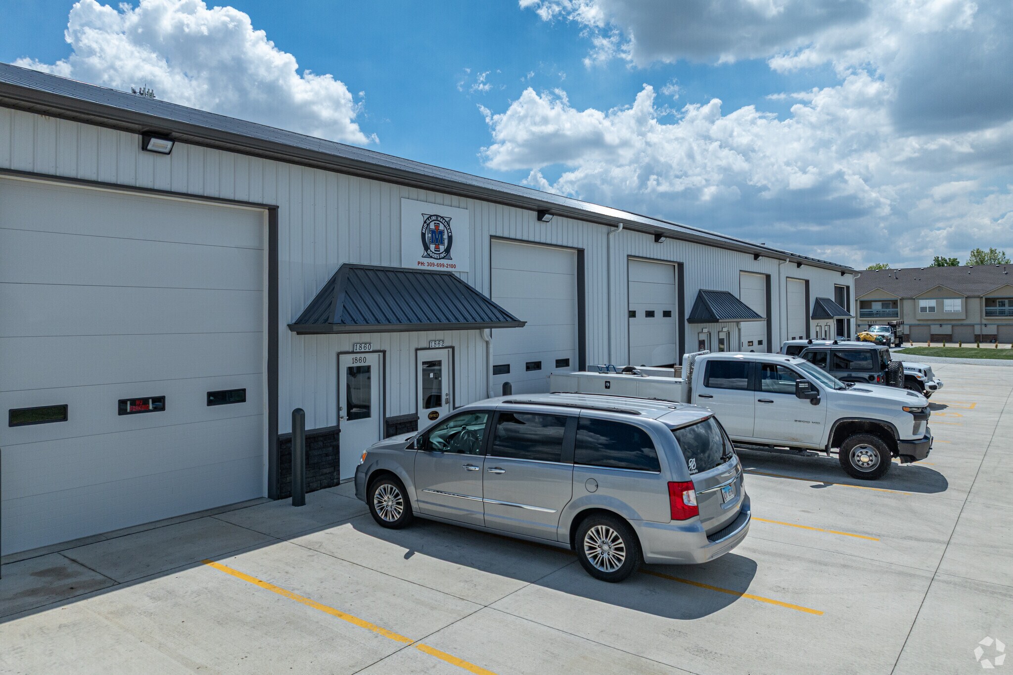 1860 W Cruger Rd, Washington, IL à louer Photo principale– Image 1 sur 6