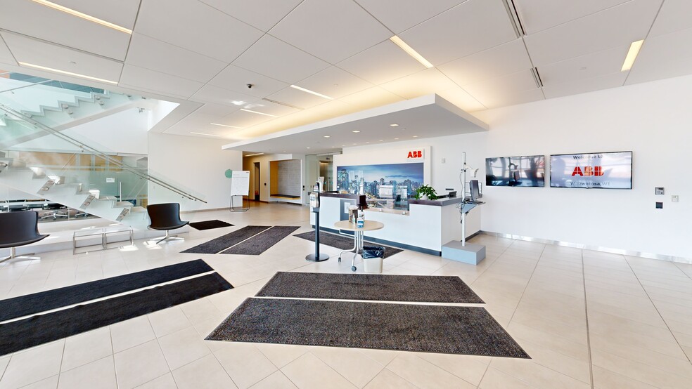 1425 Discovery Pky, Wauwatosa, WI à louer - Numérisation 3D Matterport – Image 3 sur 20