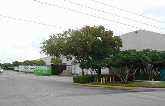 Plus de détails pour 701 NW 33rd St, Pompano Beach, FL - Industriel/Logistique à louer