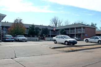 Plus de détails pour 512 SW 43rd St, Oklahoma City, OK - Logement à vendre