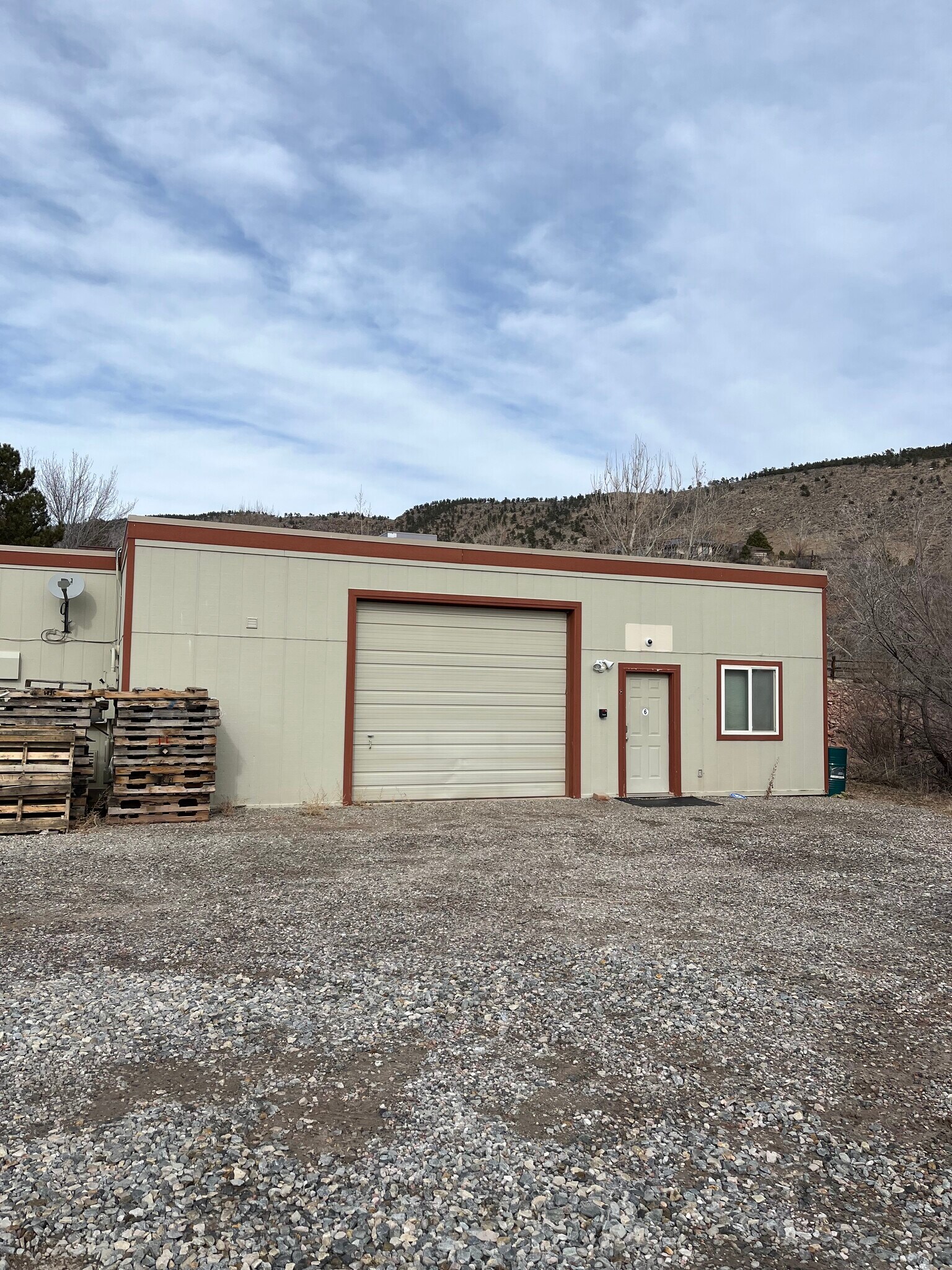 1040 5th Ave, Lyons, CO à louer Photo de l’immeuble– Image 1 sur 14