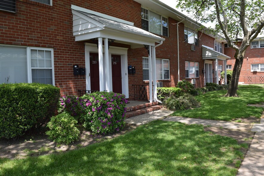 52-80 Madison St, Hackensack, NJ à vendre - Photo de l’immeuble – Image 2 sur 6