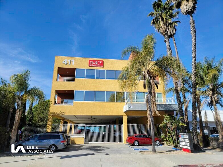 411 N Harbor Blvd, San Pedro, CA à louer - Photo de l’immeuble – Image 1 sur 6