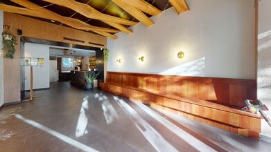 11 W 8th St, New York, NY à louer Photo intérieure– Image 1 sur 8