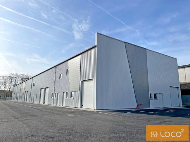 Plus de détails pour 9 Chemin De La Gravière, Lespinasse - Local d'activités à louer