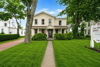 Plus de détails pour 147 N Ocean Ave, Patchogue, NY - Bureau à vendre
