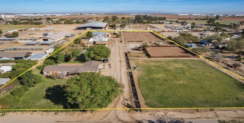 16016 W Orangewood Ave, Litchfield Park, AZ à louer - Photo de l’immeuble – Image 1 sur 4