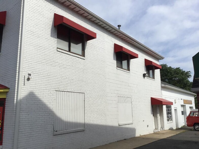 7221 Little River Tpke, Annandale, VA à vendre - Photo de l’immeuble – Image 2 sur 13