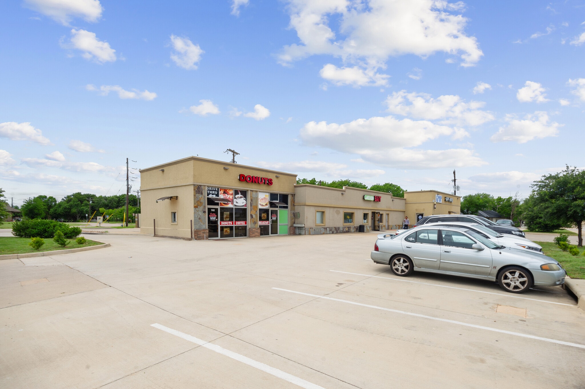 1104 W Eldorado Pky, Little Elm, TX à louer Photo de l’immeuble– Image 1 sur 12