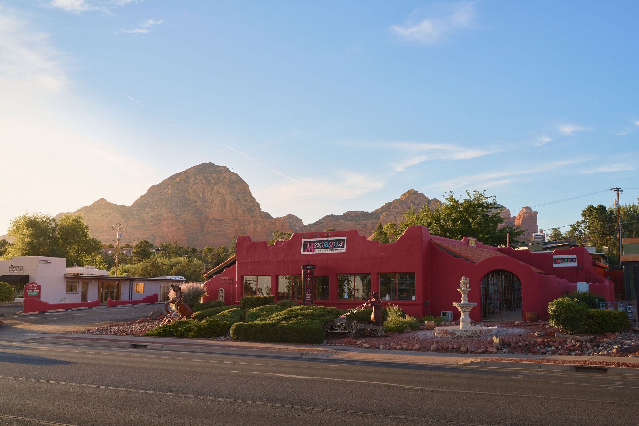 1670 W Highway 89A, Sedona, AZ à vendre Photo de l’immeuble– Image 1 sur 48