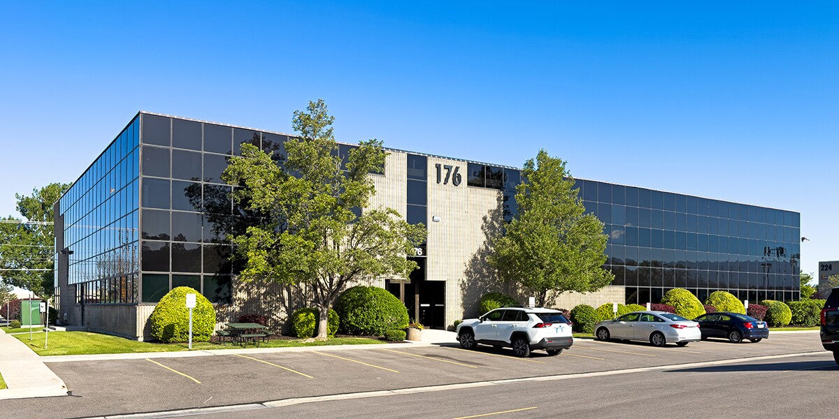 176 N 2200 W, Salt Lake City, UT à vendre Photo de l’immeuble– Image 1 sur 11