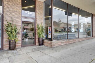 Plus de détails pour 930 Foothill Blvd, La Cañada Flintridge, CA - Local commercial à louer