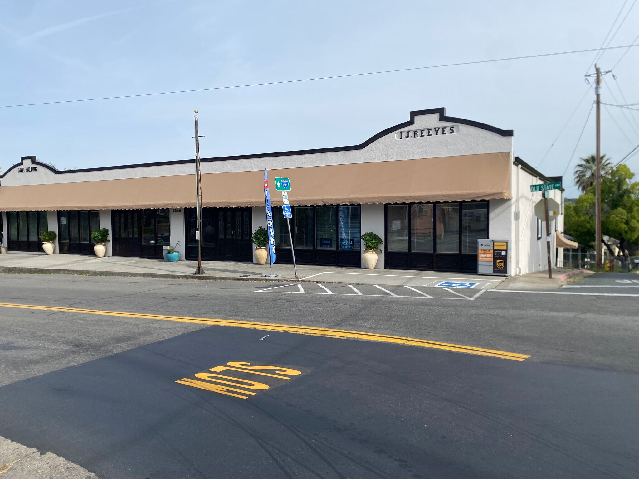 9244 Old State Hwy, Newcastle, CA à louer Photo de l’immeuble– Image 1 sur 10