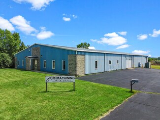 Plus de détails pour 1227 Universal Blvd, Whitewater, WI - Industriel/Logistique à vendre