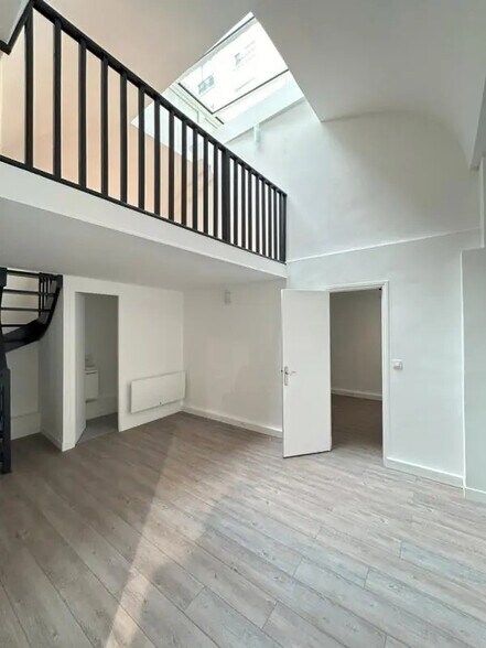 Bureau dans Paris à louer - Photo de l’immeuble – Image 3 sur 7