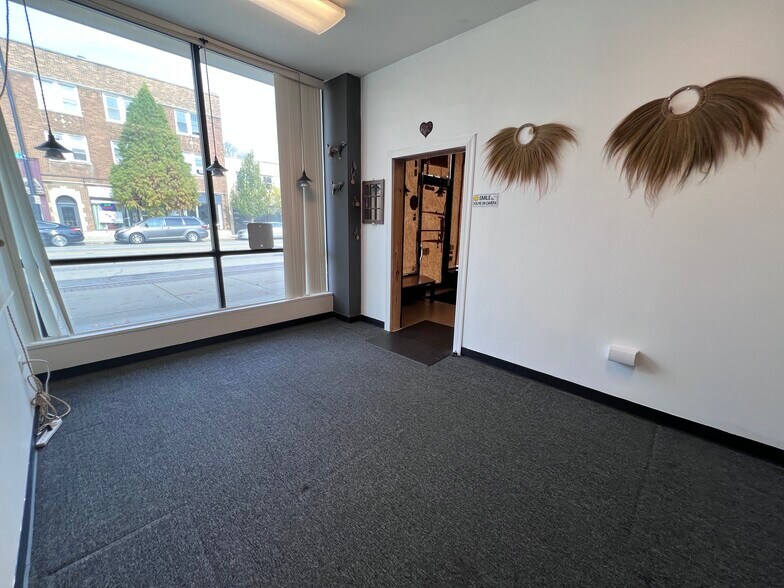 4123-4125 Oakton St, Skokie, IL à louer - Photo de l’immeuble – Image 3 sur 18