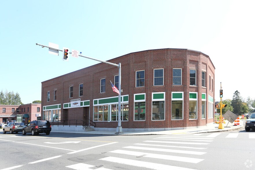 100 Main St, Northampton, MA à louer - Photo principale – Image 1 sur 8