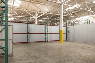 Plus de détails pour 245 S Spruce Ave, South San Francisco, CA - Industriel/Logistique à louer