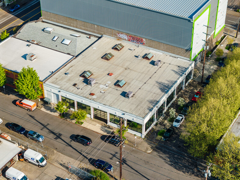 721-731 SE Yamhill St, Portland, OR à louer - Photo de l’immeuble – Image 2 sur 15