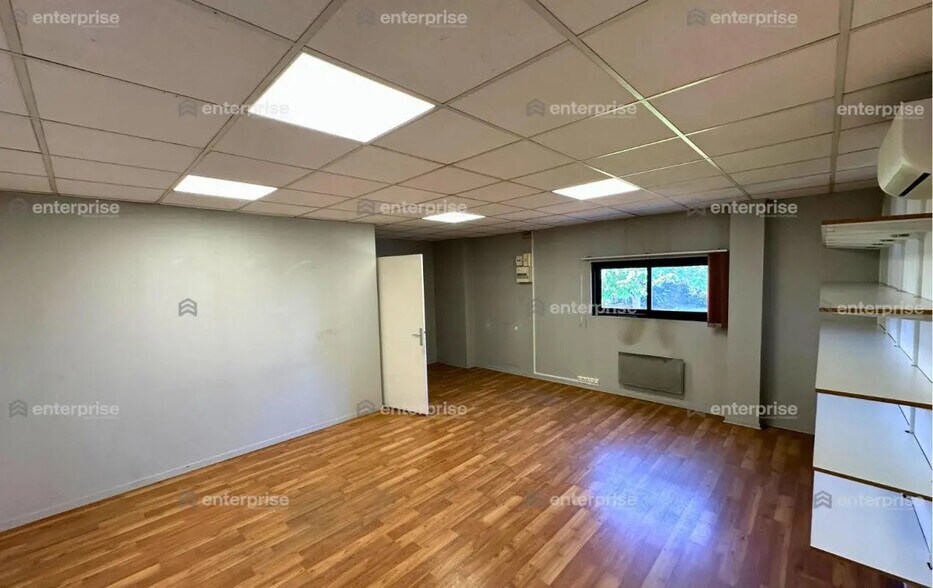 Local d’activités dans Beauvais à louer - Photo intérieure – Image 3 sur 6