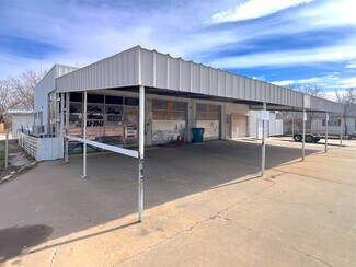 Plus de détails pour 230 N Louis Tittle Ave, Mangum, OK - Local commercial à vendre